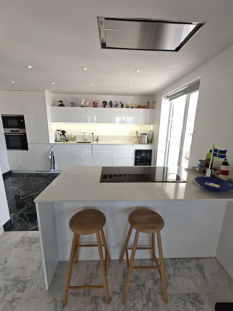 3 sovrum Lägenhet till salu i Benalmadena Costa med pool garage - 645 000 € (Ref: 10076977)