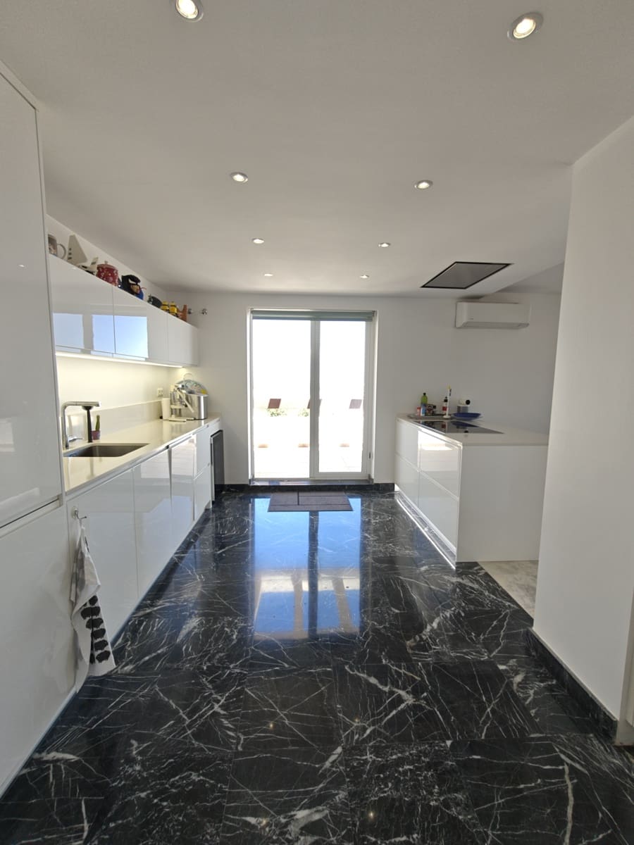 3 sovrum Lägenhet till salu i Benalmadena Costa med pool garage - 645 000 € (Ref: 10076977)