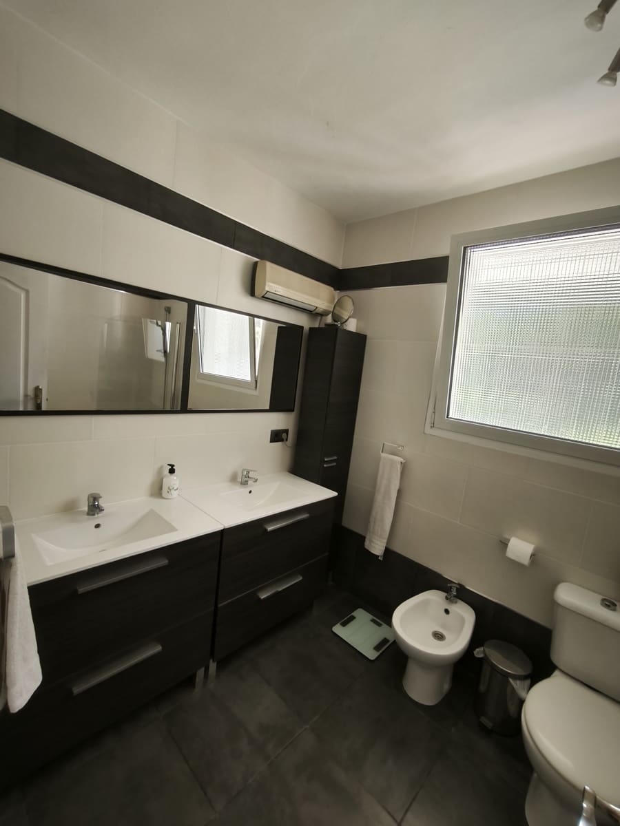 5 makuuhuone Huvila myytävänä paikassa Cerro del Aguila mukana uima-altaan 
autotalli - 895 000 € (Ref: 9687409)