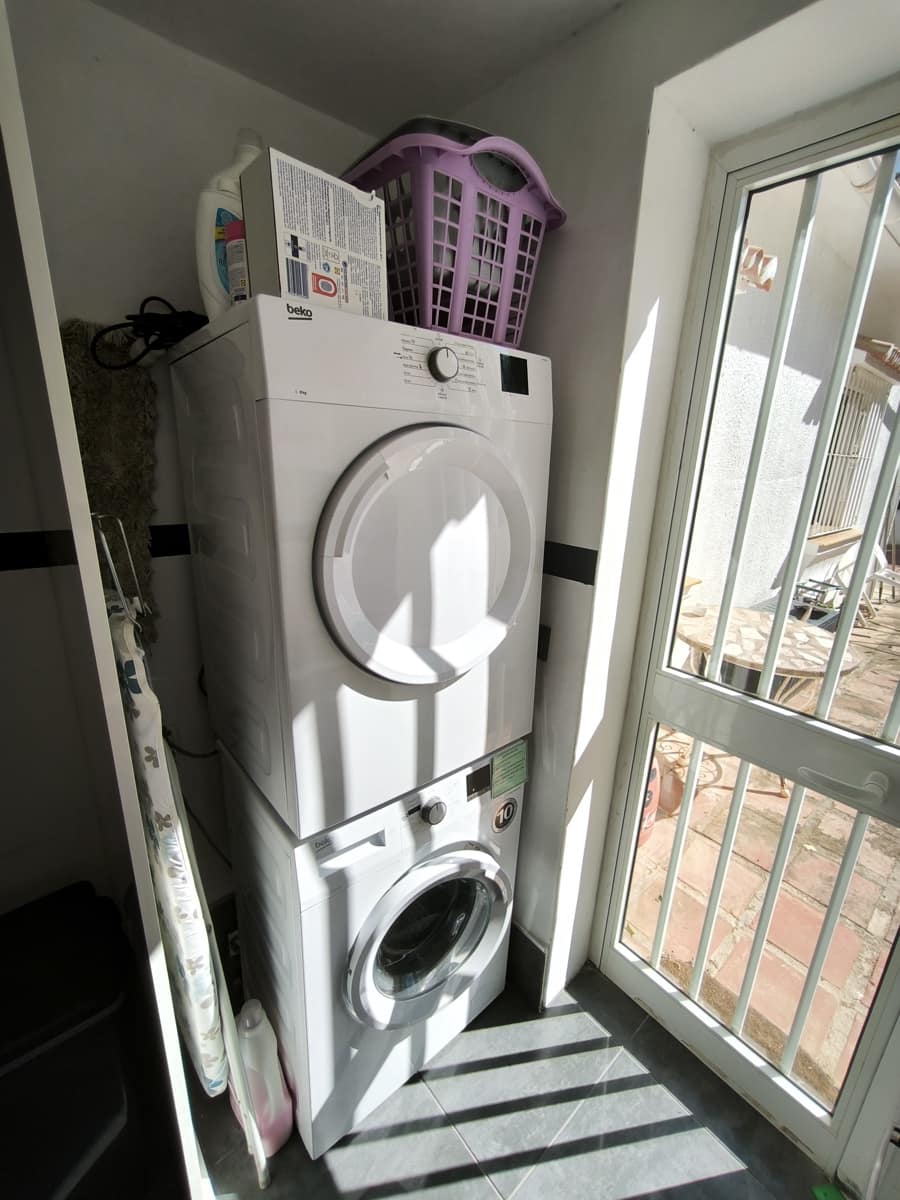 5 bedroom Villa for sale in Cerro del Aguila with pool garage - € 895,000 (Ref: 9687409)