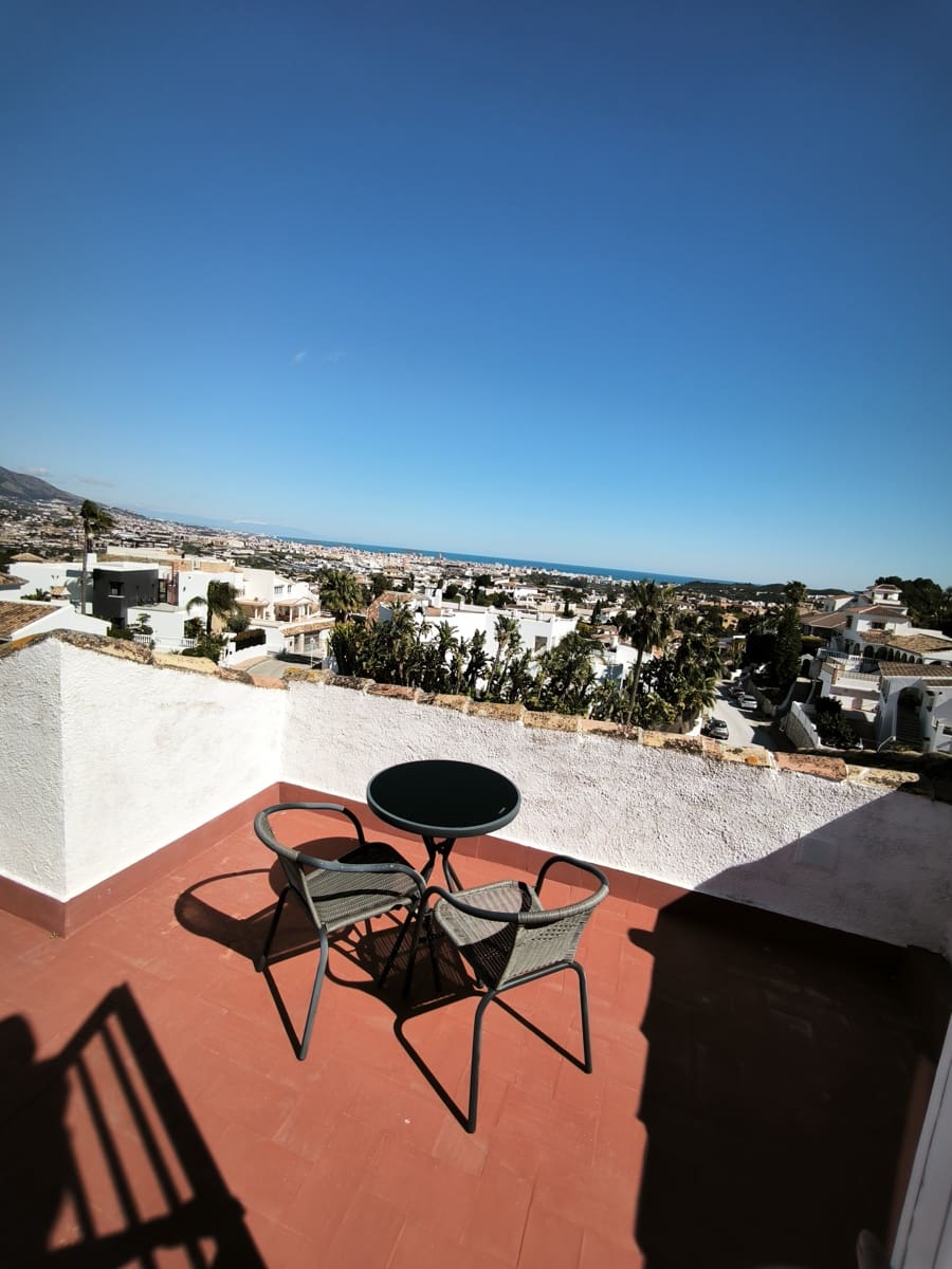 5 bedroom Villa for sale in Cerro del Aguila with pool garage - € 895,000 (Ref: 9687409)