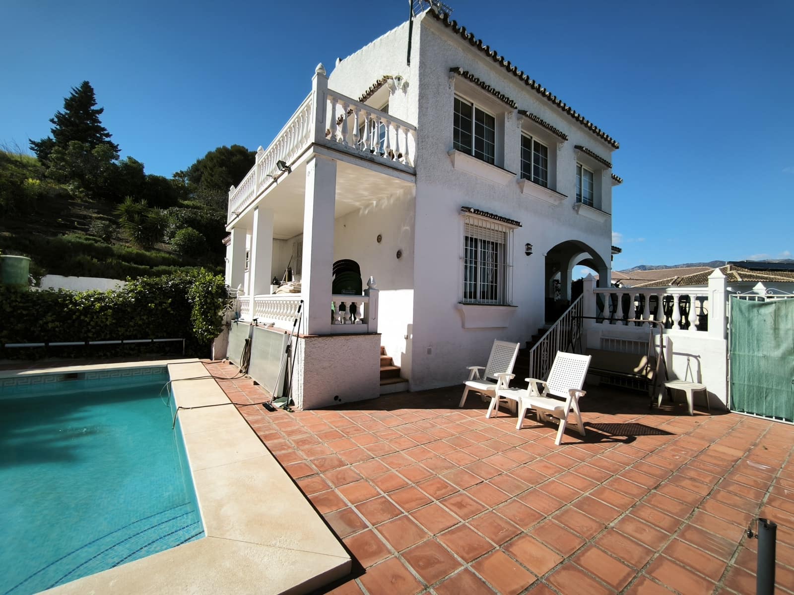 5 bedroom Villa for sale in Cerro del Aguila with pool garage - € 895,000 (Ref: 9687409)