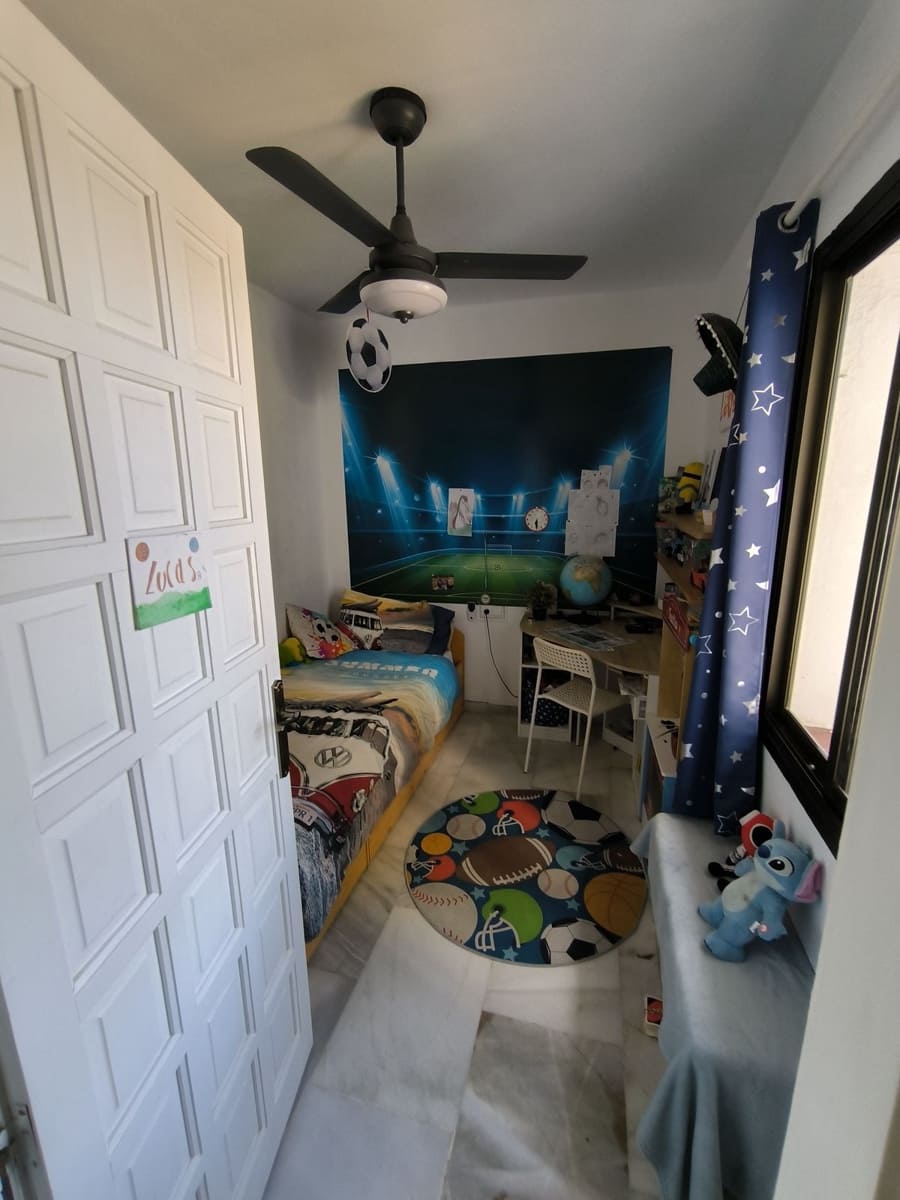 Casa de 3 habitaciones en Cerro del Aguila en venta con piscina garaje - 495.000 € (Ref: 9687462)