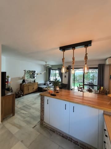 Casa de 3 habitaciones en Cerro del Aguila, Mijas en venta con piscina garaje - 495.000 € (Ref: 9687462)