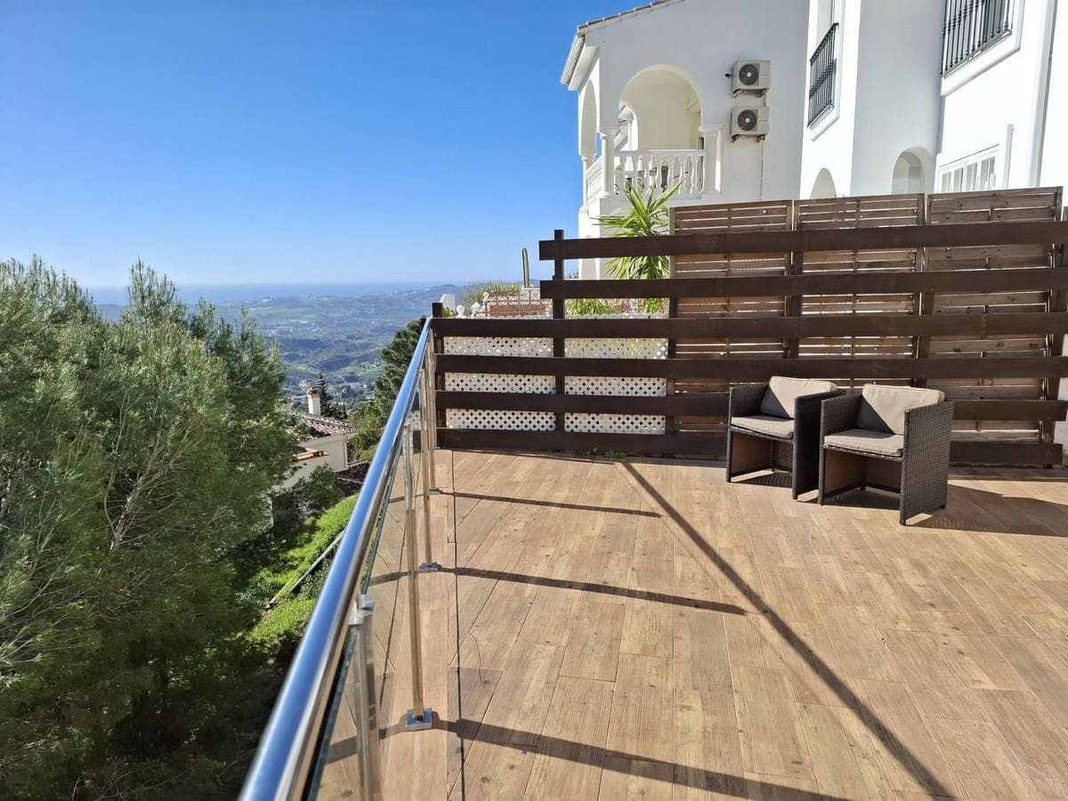 3 sovrum Hus till salu i Mijas med pool - 369 000 € (Ref: 9687466)
