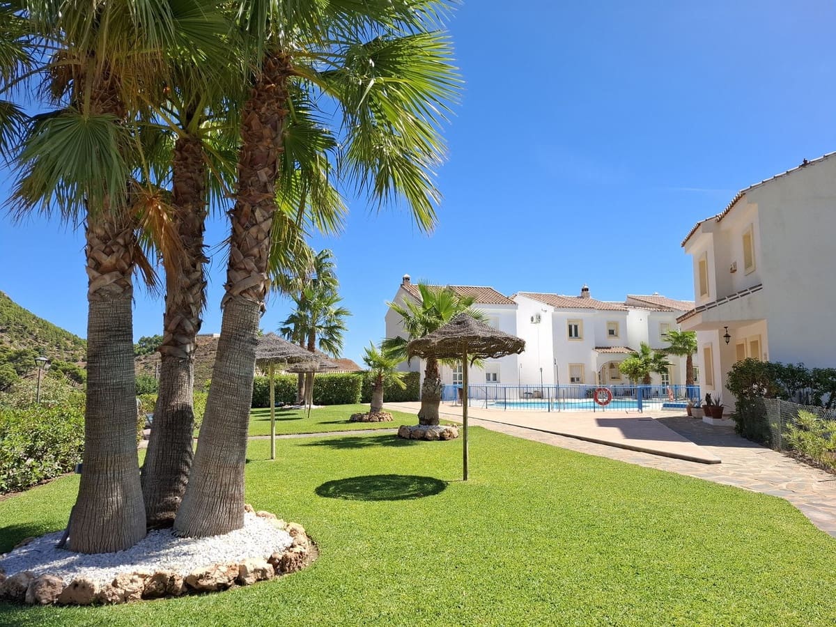 3 sovrum Hus till salu i Mijas med pool - 369 000 € (Ref: 9687466)