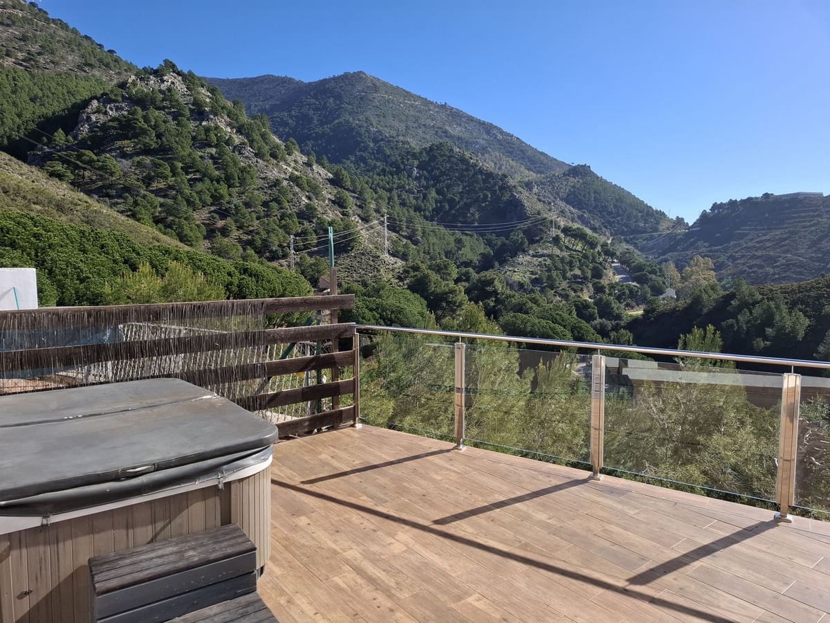 3 sovrum Hus till salu i Mijas med pool - 369 000 € (Ref: 9687466)