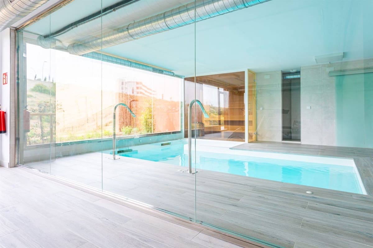 3 makuuhuone Huoneisto myytävänä paikassa Fuengirola mukana uima-altaan 
autotalli - 765 000 € (Ref: 9688445)