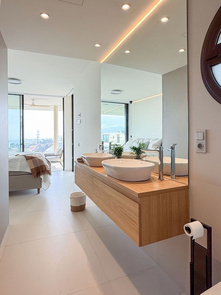 2 slaapkamer Penthouse te koop in Fuengirola met zwembad - € 749.000 (Ref: 9688447)