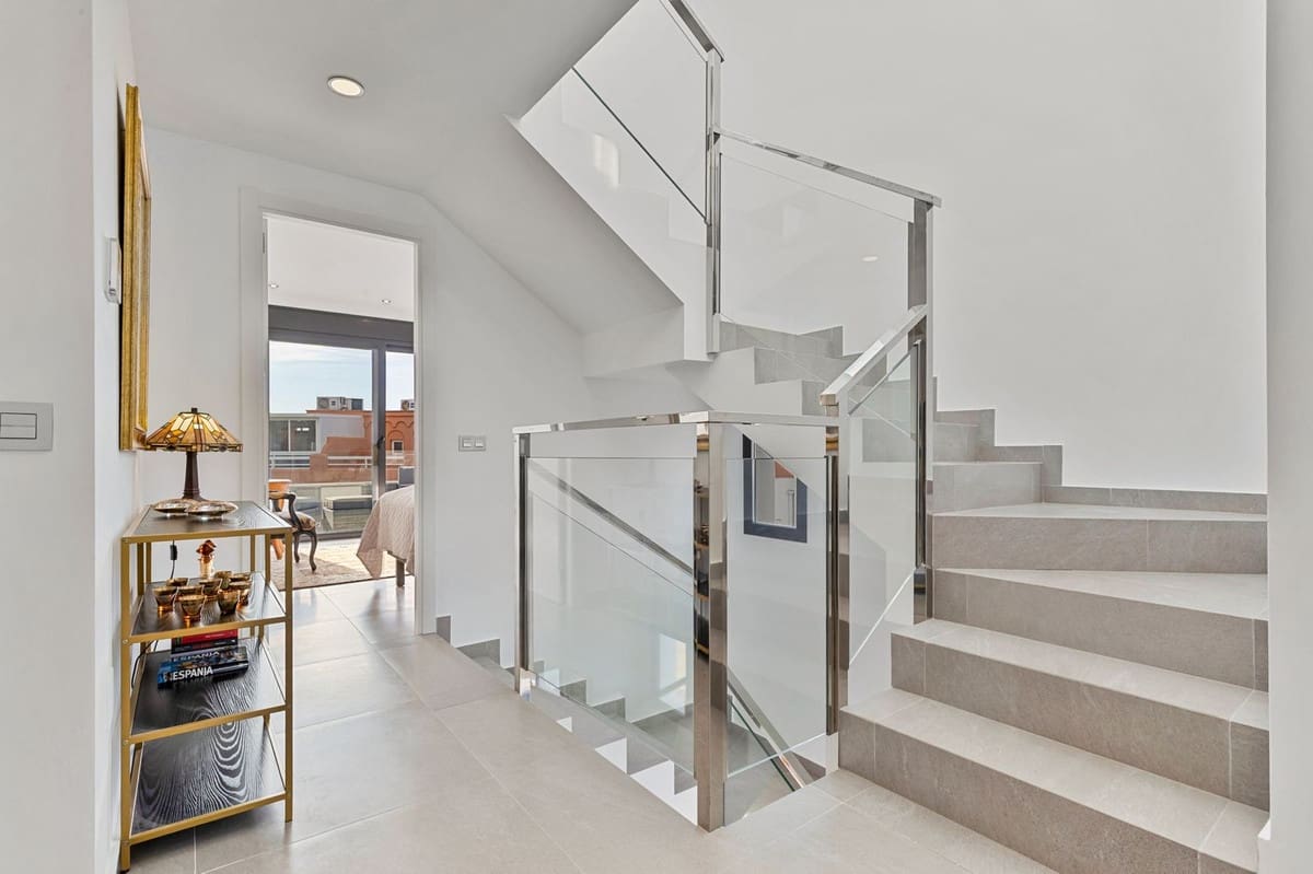 3 slaapkamer Huis te koop in Fuengirola met zwembad garage - € 765.000 (Ref: 9688450)