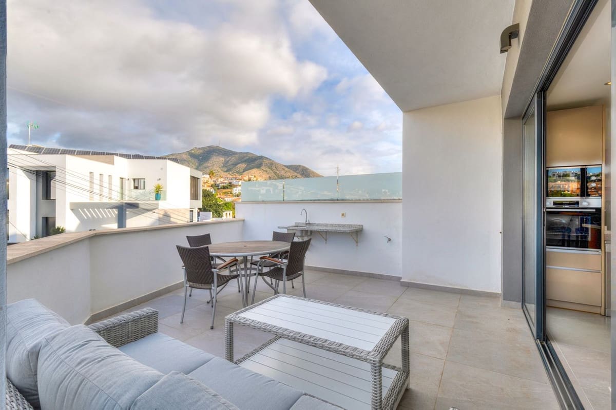 3 slaapkamer Huis te koop in Fuengirola met zwembad garage - € 765.000 (Ref: 9688450)