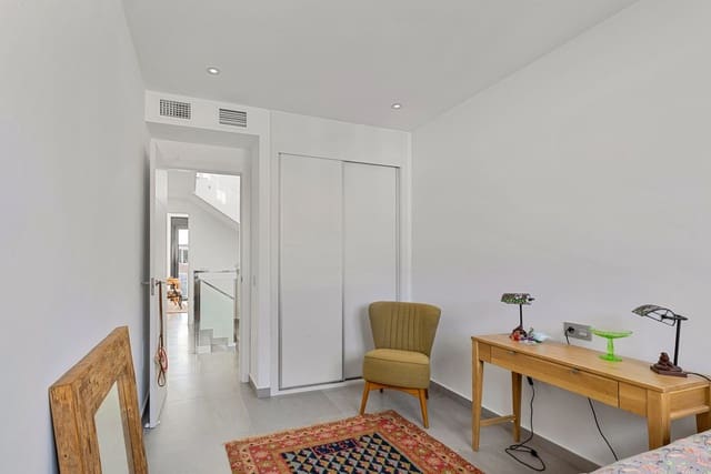 3 slaapkamer Huis te koop in Torreblanca, Fuengirola met zwembad garage - € 765.000 (Ref: 9688450)