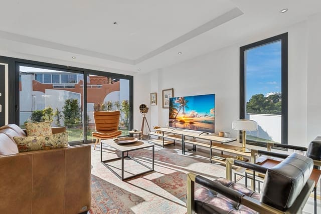 3 slaapkamer Huis te koop in Torreblanca, Fuengirola met zwembad garage - € 765.000 (Ref: 9688450)