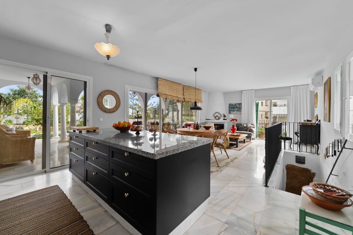 4 camera da letto Villa in vendita in Cerro del Aguila con piscina garage - 749.000 € (Rif: 9688474)