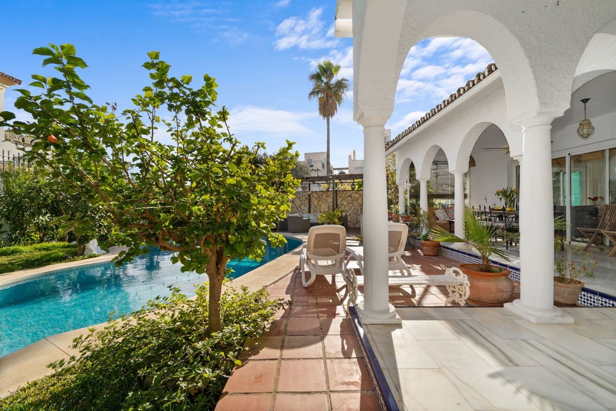 4 camera da letto Villa in vendita in Cerro del Aguila con piscina garage - 749.000 € (Rif: 9688474)