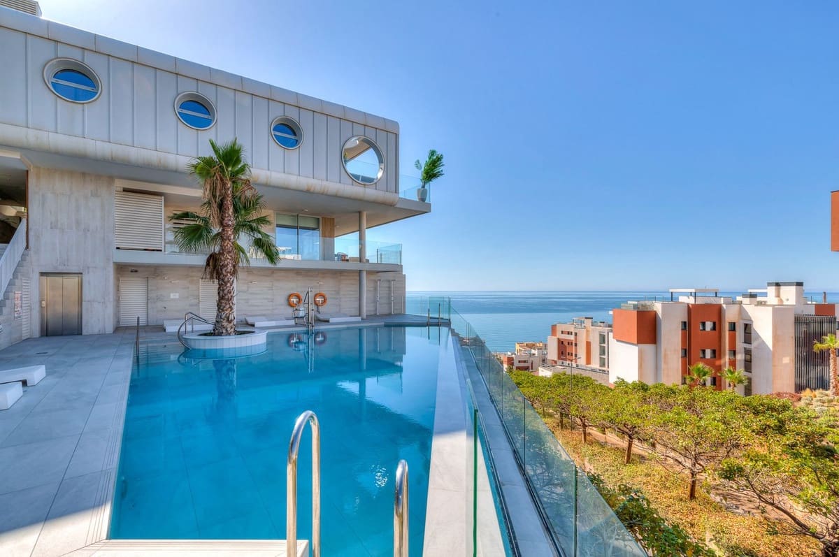 3 slaapkamer Appartement te koop in Fuengirola met zwembad garage - € 759.000 (Ref: 9688515)