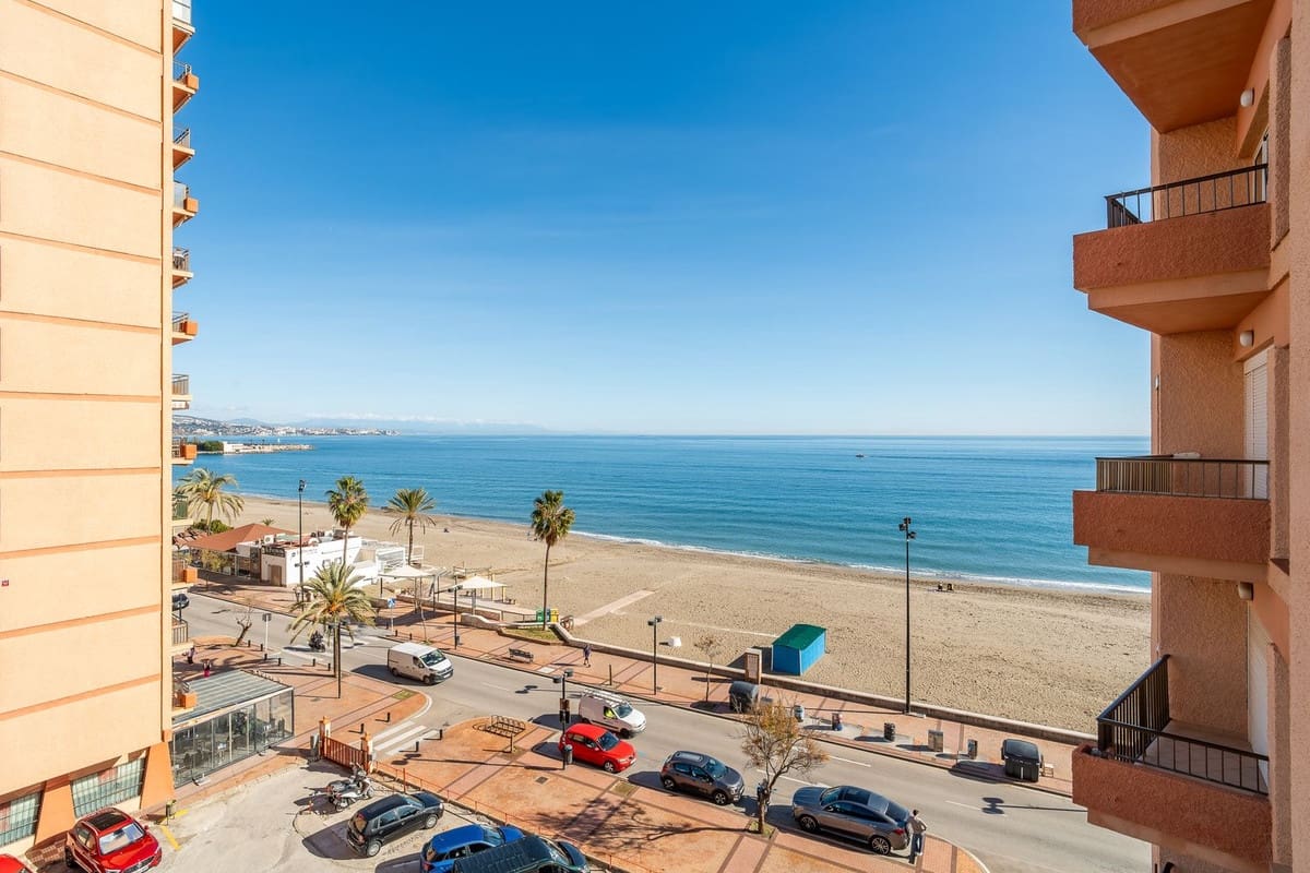 1 slaapkamer Strandappartement te koop in Fuengirola met garage - € 322.500 (Ref: 9688542)