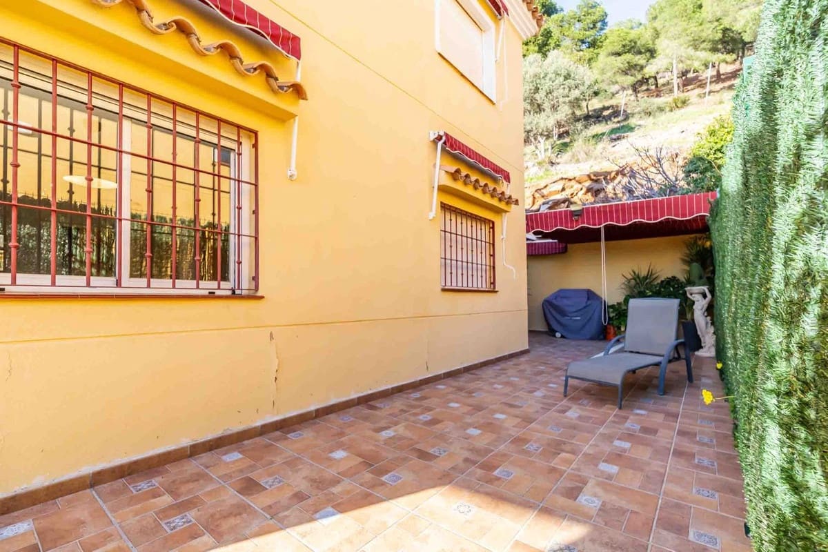 Casa de 3 habitaciones en Mijas en venta con piscina garaje - 550.000 € (Ref: 9688543)