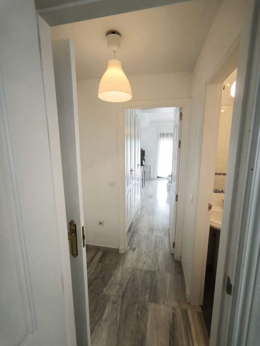 Apartamento de 2 habitaciones en Alhaurín Golf en venta - 284.000 € (Ref: 9694161)