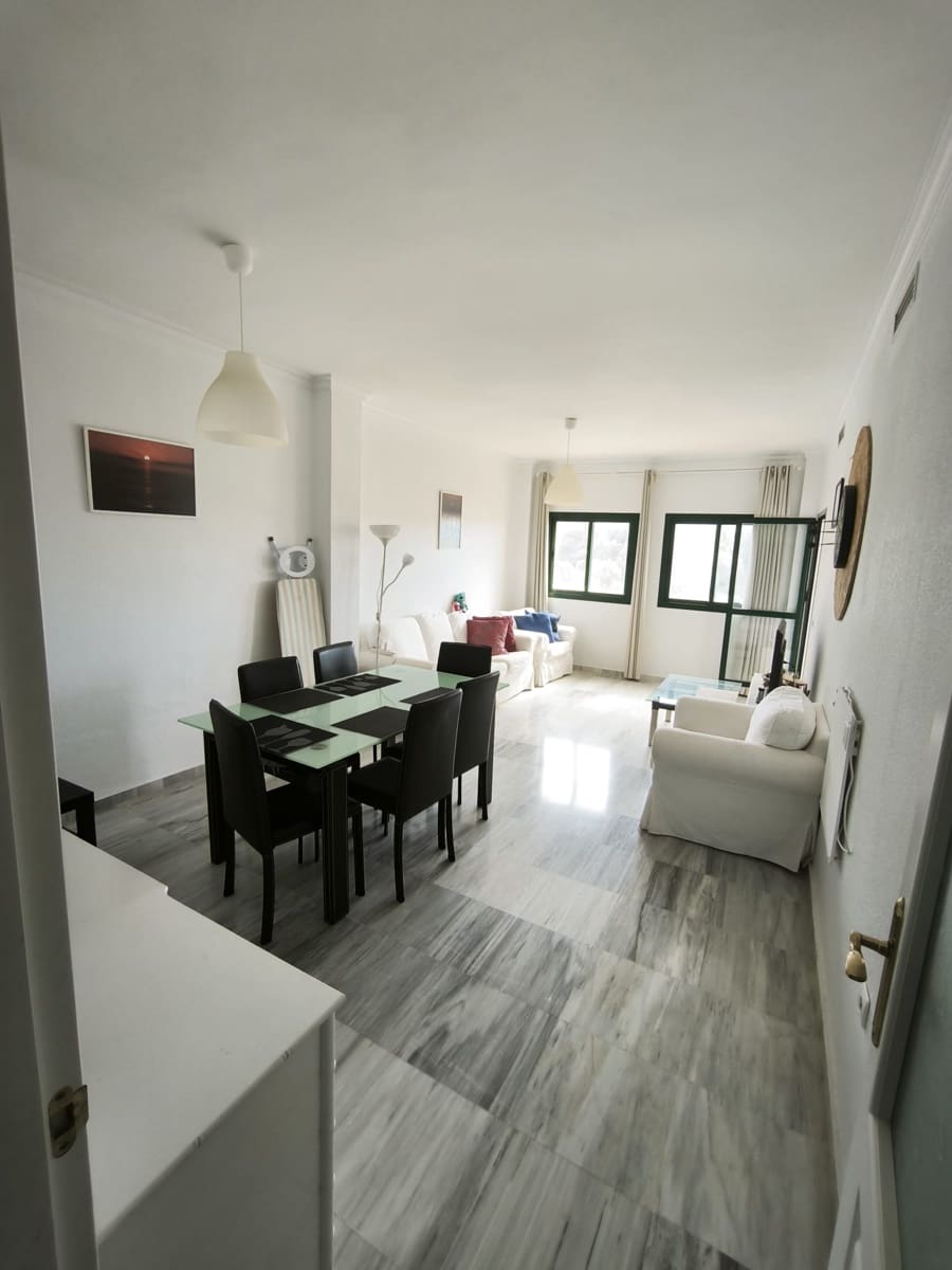 Apartamento de 2 habitaciones en Alhaurín Golf en venta - 284.000 € (Ref: 9694161)