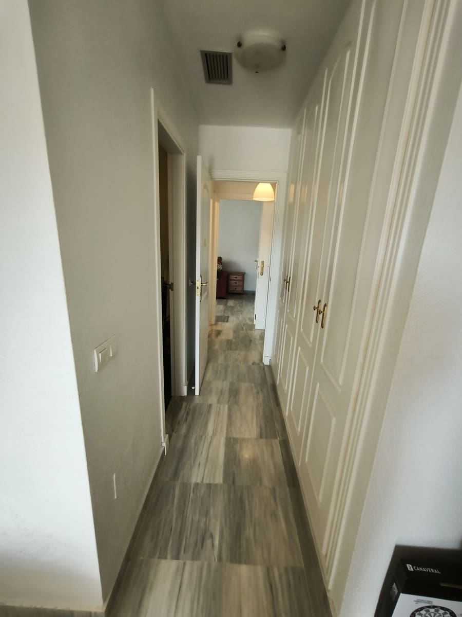 Apartamento de 2 habitaciones en Alhaurín Golf en venta - 284.000 € (Ref: 9694161)