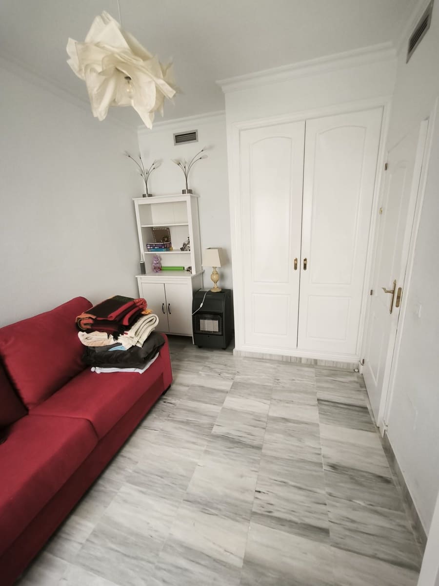 Apartamento de 2 habitaciones en Alhaurín Golf en venta - 284.000 € (Ref: 9694161)