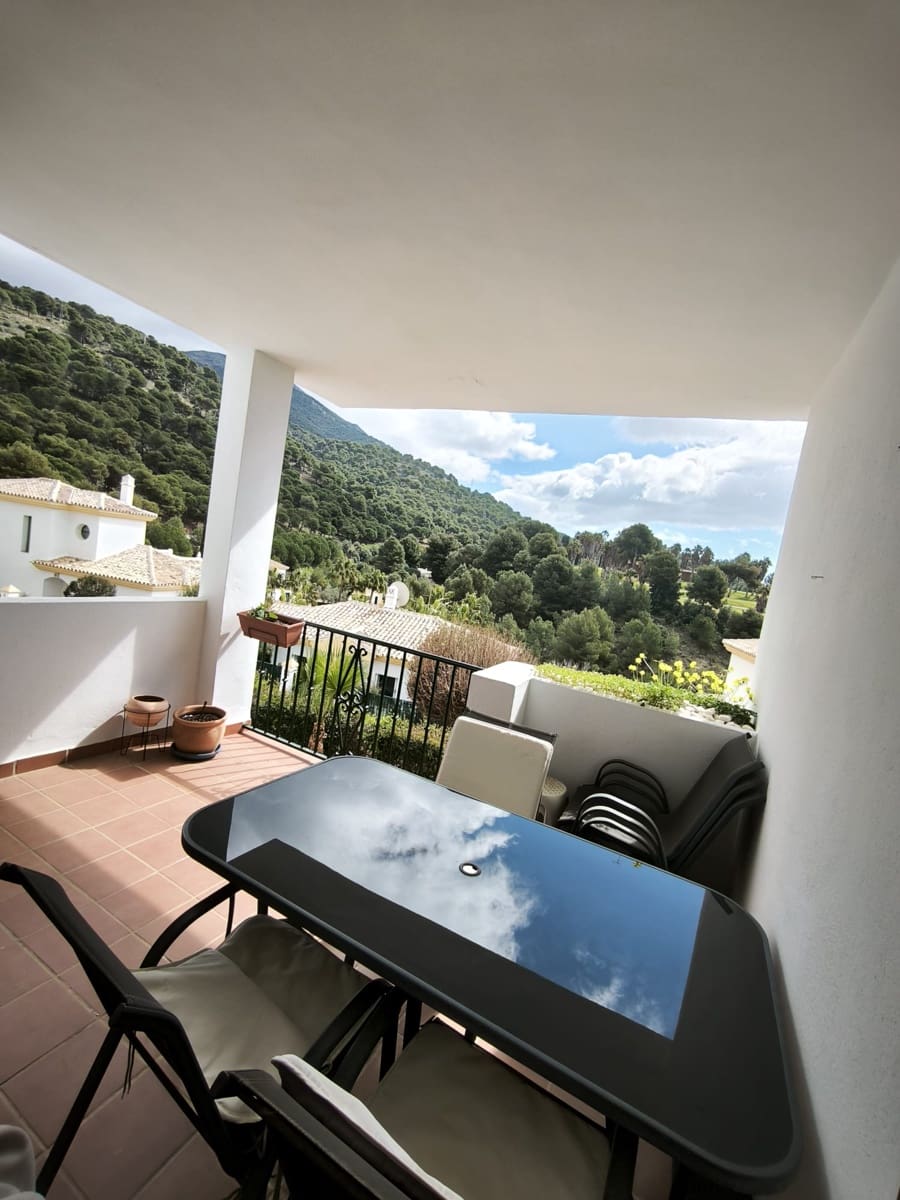 Apartamento de 2 habitaciones en Alhaurín Golf en venta - 284.000 € (Ref: 9694161)