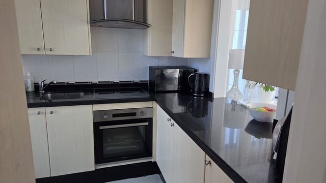 2 slaapkamer Appartement te koop in Riviera del Sol, Mijas met zwembad - € 349.000 (Ref: 9699299)