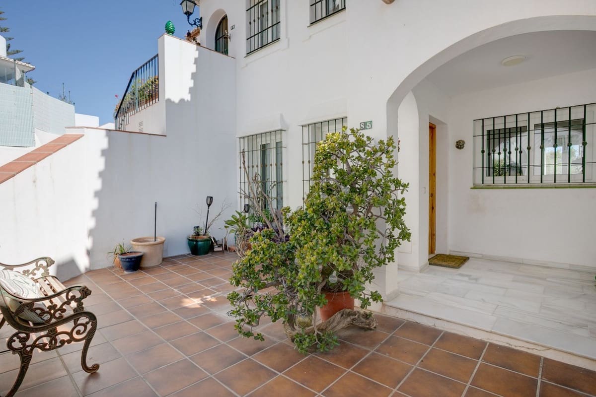 3 sypialnia Dom na sprzedaż w Mijas z basenem - 425 000 € (Ref: 9699315)