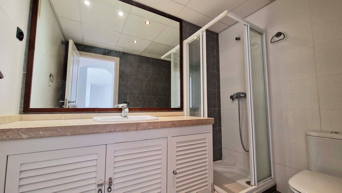 2 sypialnia Apartament na sprzedaż w Benalmadena Costa z basenem garażem - 557 000 € (Ref: 9699316)