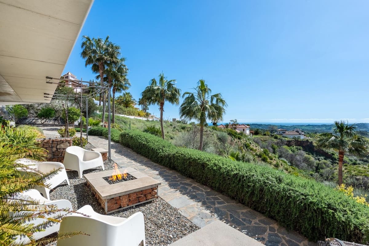 4 soveværelse Villa til salg i Mijas med swimmingpool garage - € 1.990.000 (Ref: 9699320)