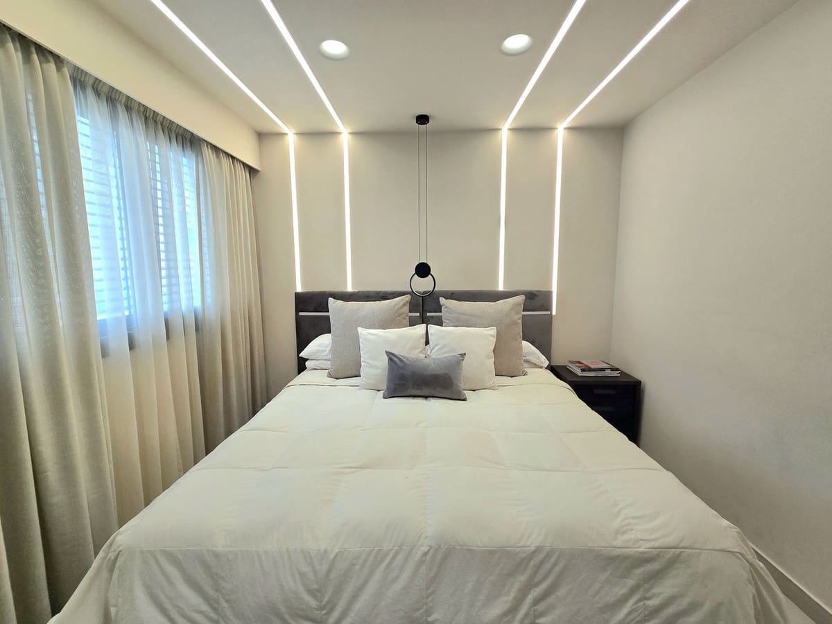 2 Zimmer Penthouse zu verkaufen in La Cala de Mijas mit Pool - 595.000 € (Ref: 9699323)