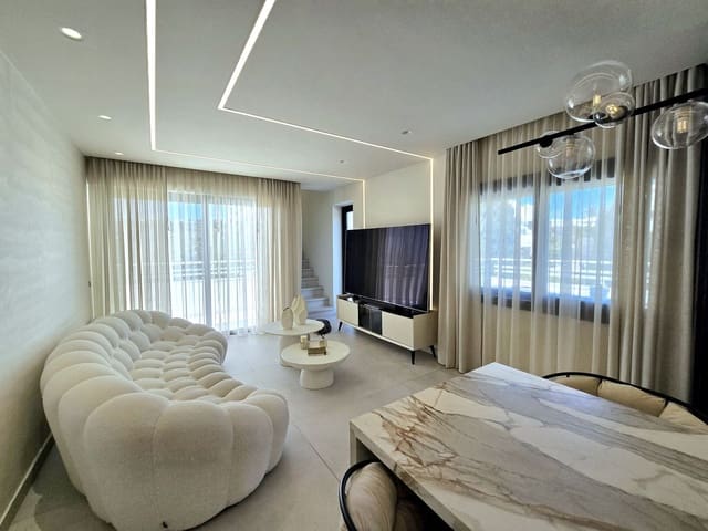 2 Zimmer Penthouse zu verkaufen in La Cala de Mijas, Mijas mit Pool - 595.000 € (Ref: 9699323)