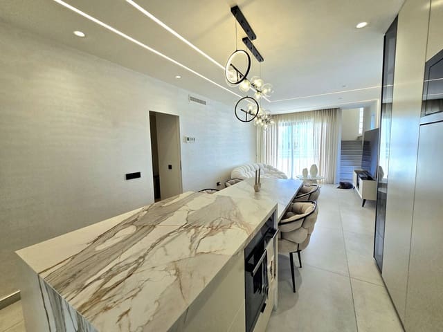 2 Zimmer Penthouse zu verkaufen in La Cala de Mijas, Mijas mit Pool - 595.000 € (Ref: 9699323)