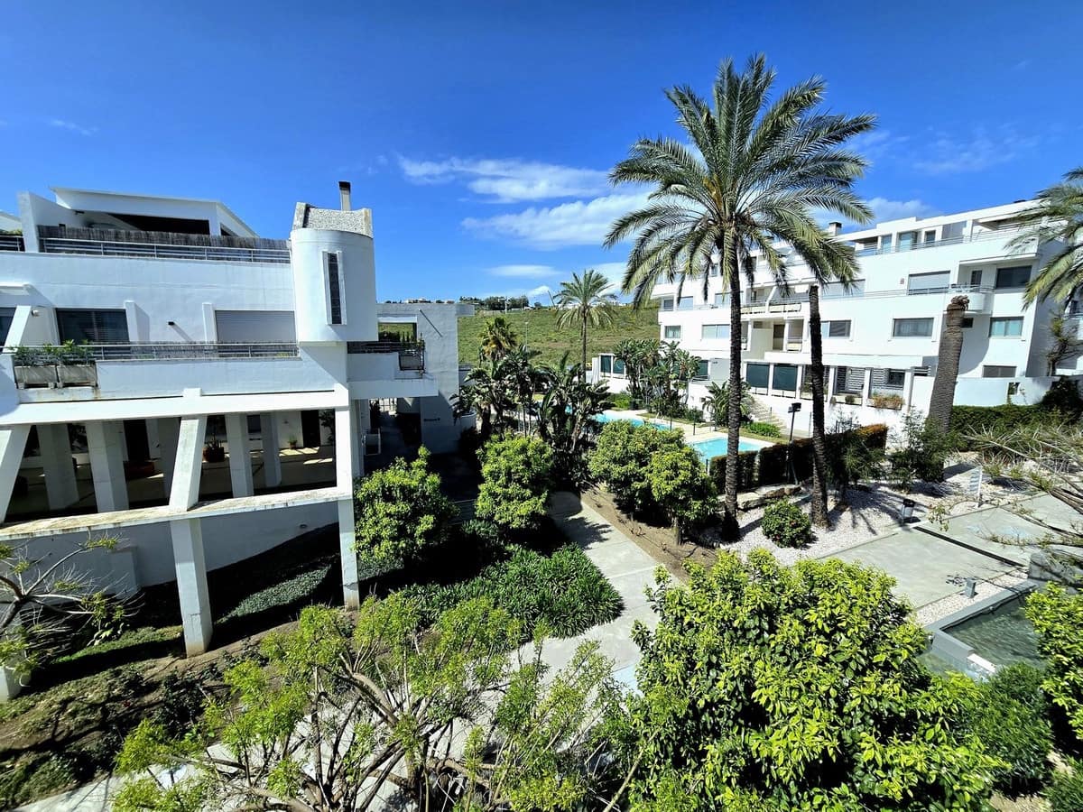 2 Zimmer Penthouse zu verkaufen in La Cala de Mijas mit Pool - 595.000 € (Ref: 9699323)