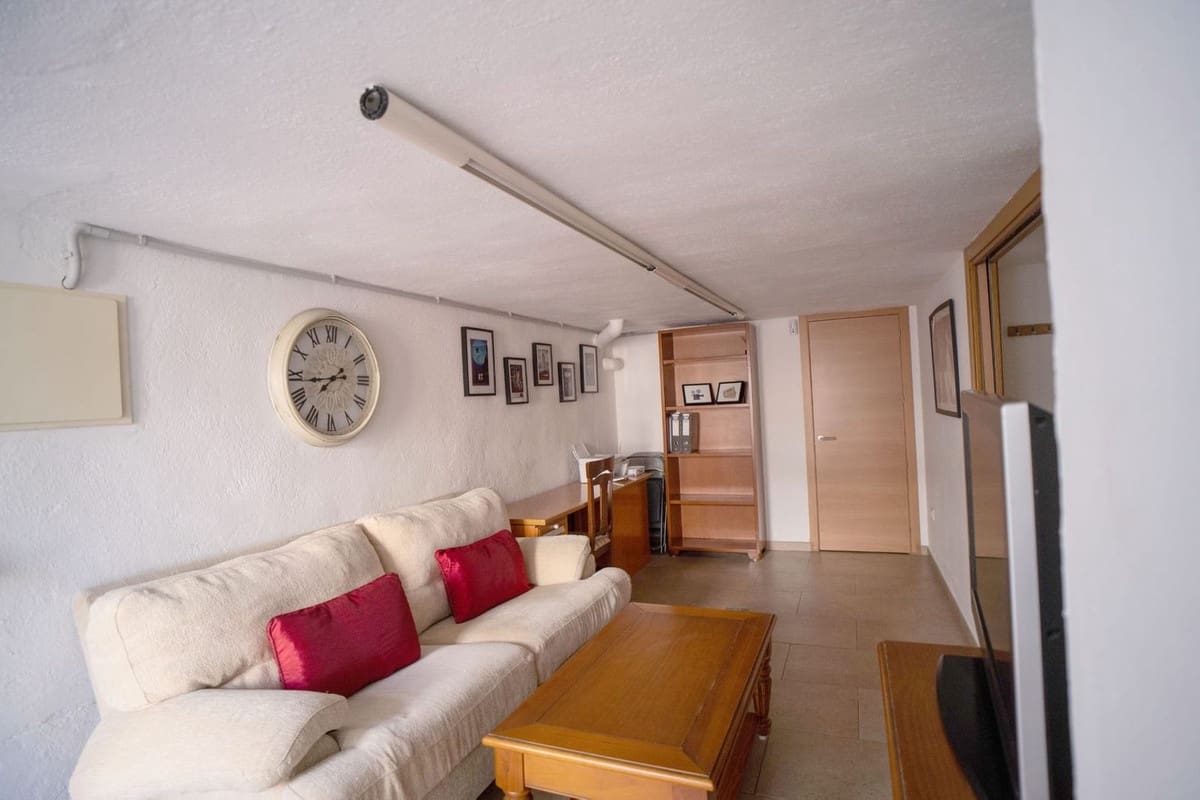 6 soveværelse Semi-Rækkehus til salg i Las Lagunas de Mijas med garage - € 485.000 (Ref: 9699670)