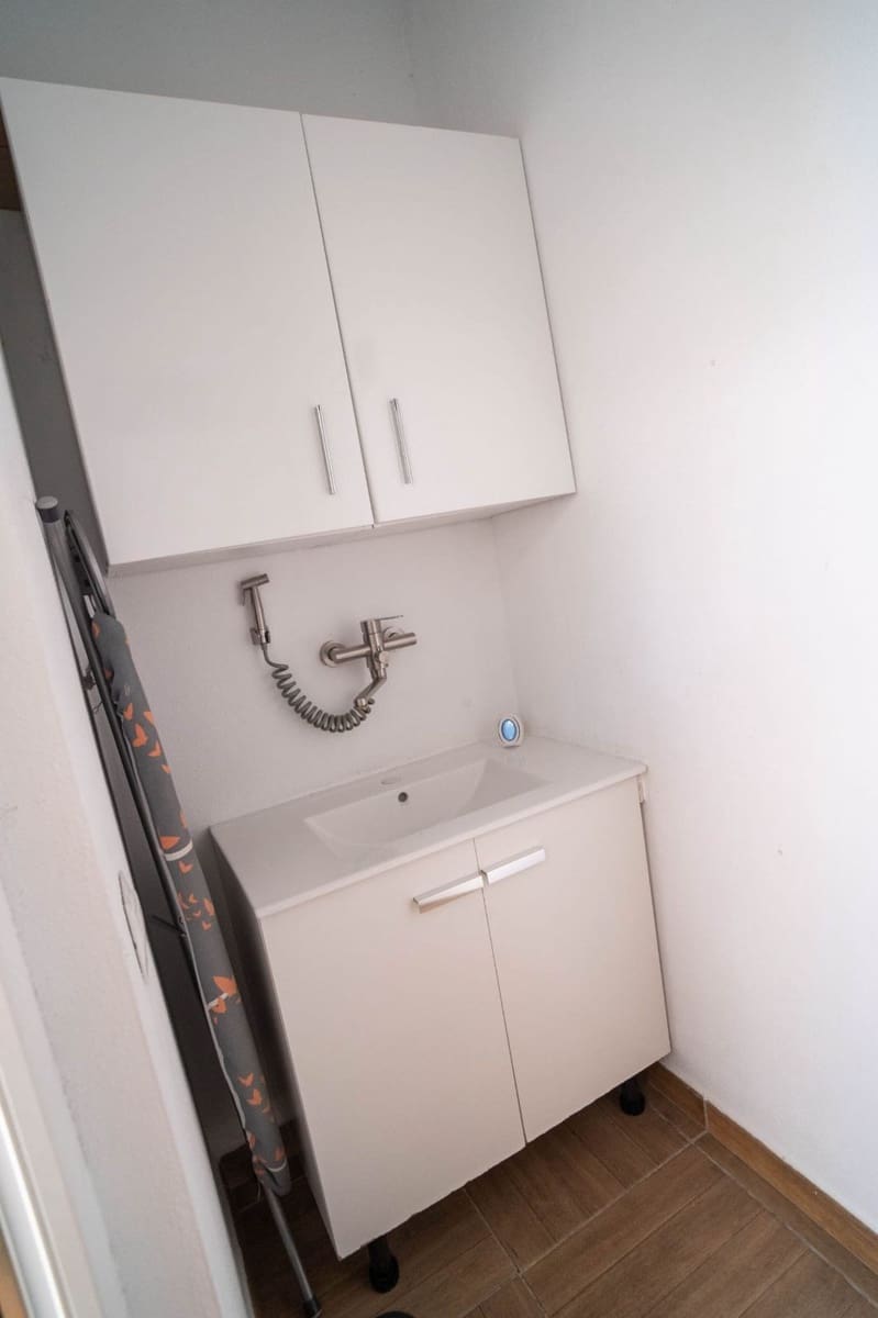 6 soveværelse Semi-Rækkehus til salg i Las Lagunas de Mijas med garage - € 485.000 (Ref: 9699670)