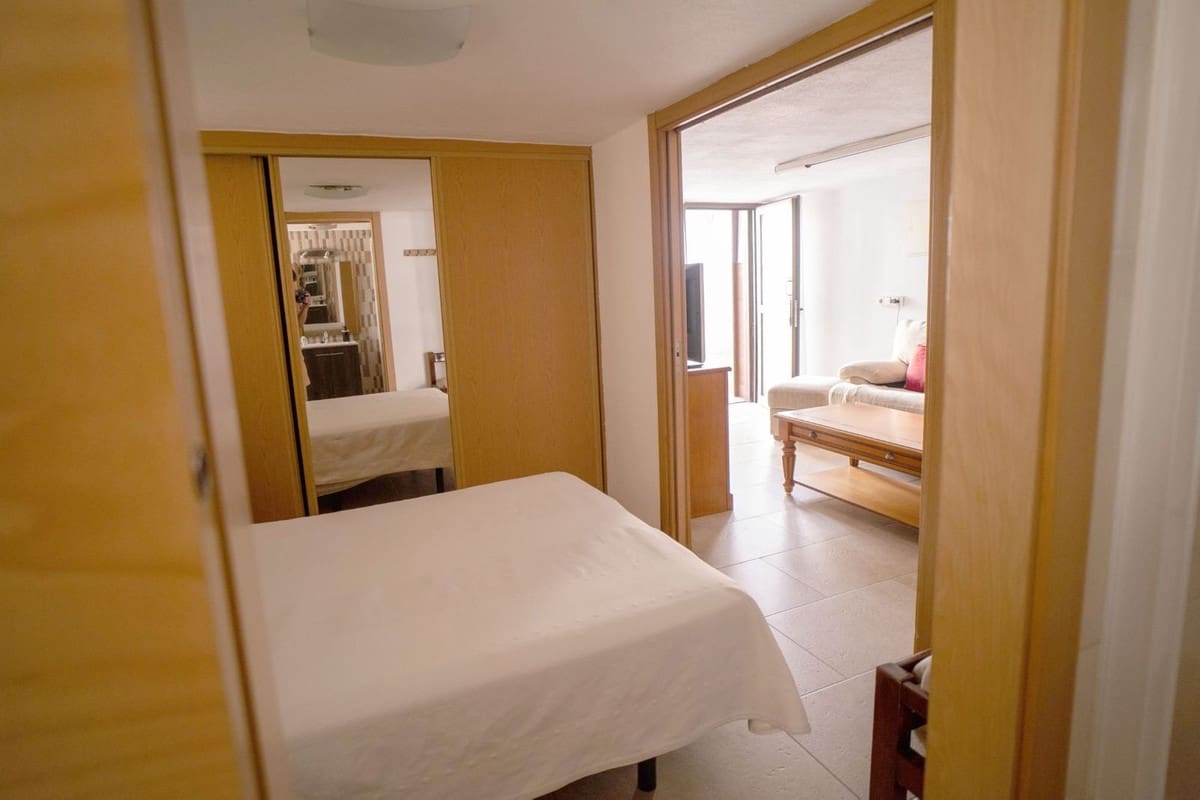 6 soveværelse Semi-Rækkehus til salg i Las Lagunas de Mijas med garage - € 485.000 (Ref: 9699670)