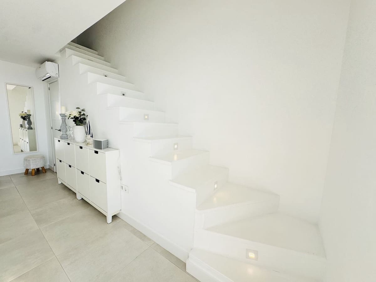 2 sypialnia Dom na sprzedaż w Mijas Costa z basenem - 579 000 € (Ref: 9703318)