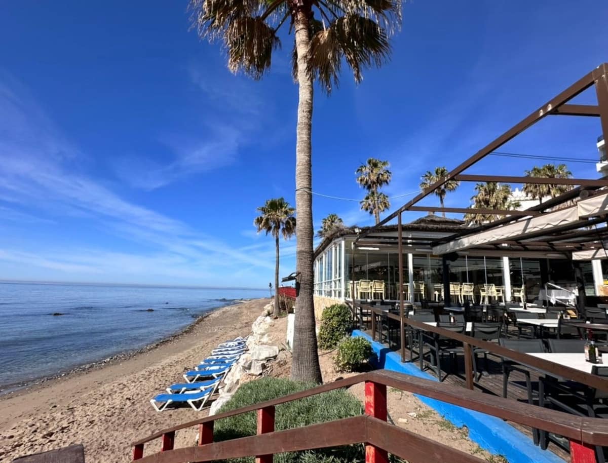 1 bedroom Apartment for sale in Calahonda with pool - € 239,000 (Ref: 9793391)