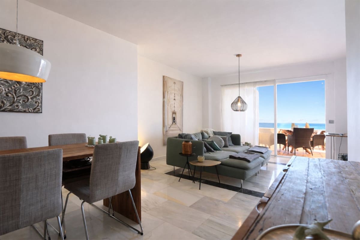 2 Zimmer Apartment zu verkaufen in Calahonda mit Pool Garage - 349.500 € (Ref: 9793394)