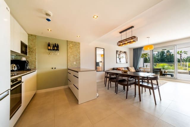 2 soverom Leilighet til salgs i El Faro de Calaburra - Chaparral, Mijas med svømmebasseng garasje - € 475 000 (Ref: 9793409)