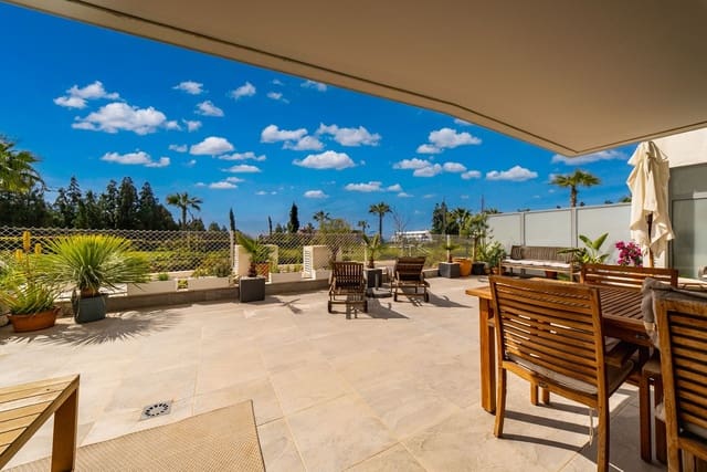 2 soverom Leilighet til salgs i El Faro de Calaburra - Chaparral, Mijas med svømmebasseng garasje - € 475 000 (Ref: 9793409)