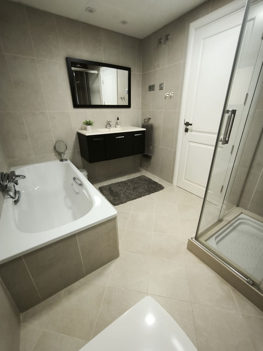 3 Zimmer Apartment zu verkaufen in Mijas Costa mit Pool Garage - 599.000 € (Ref: 9810440)