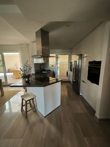 3 Zimmer Apartment zu verkaufen in Mijas Costa, Mijas mit Pool Garage - 599.000 € (Ref: 9810440)