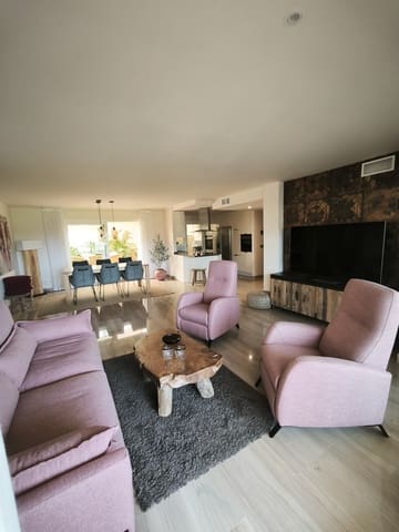 3 Zimmer Apartment zu verkaufen in Mijas Costa, Mijas mit Pool Garage - 599.000 € (Ref: 9810440)