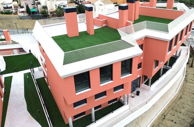 3 makuuhuone Kattohuoneisto myytävänä paikassa Mijas Costa, Mijas - 595 000 € (Ref: 9810870)