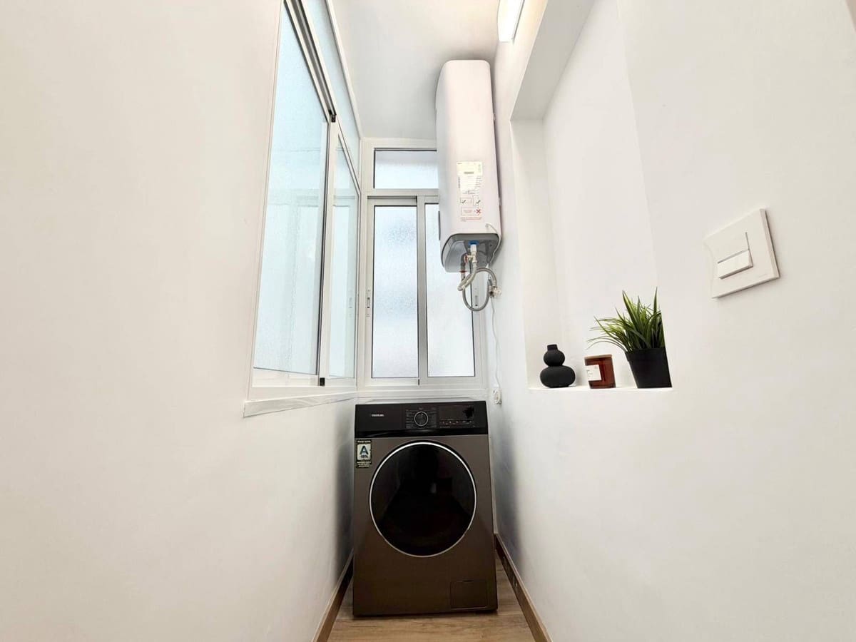 Apartamento de 2 habitaciones en Arroyo de la Miel en venta - 325.000 € (Ref: 9810873)