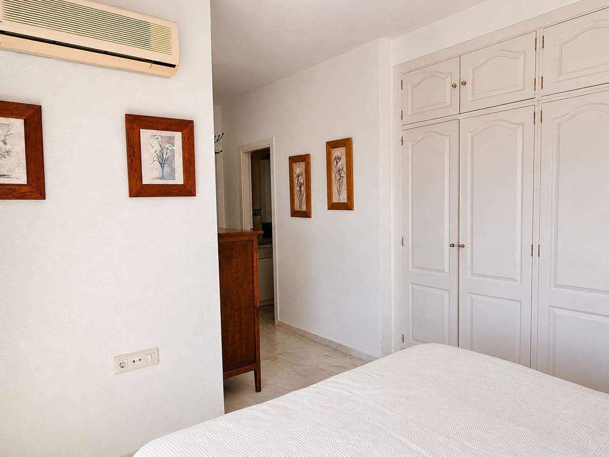 3 slaapkamer Appartement te koop in Calahonda met zwembad - € 369.000 (Ref: 9835050)