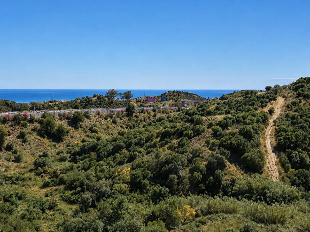 3 slaapkamer Appartement te koop in Calahonda met zwembad - € 369.000 (Ref: 9835050)